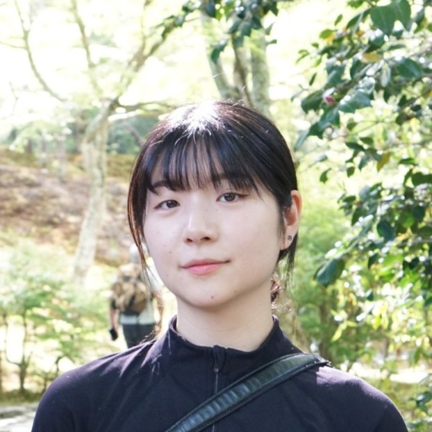 Ahreum L
